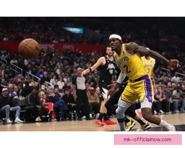 湖人全队换球衣训练笑声连连东詹领衔雷迪克谈卢卡禁赛失落